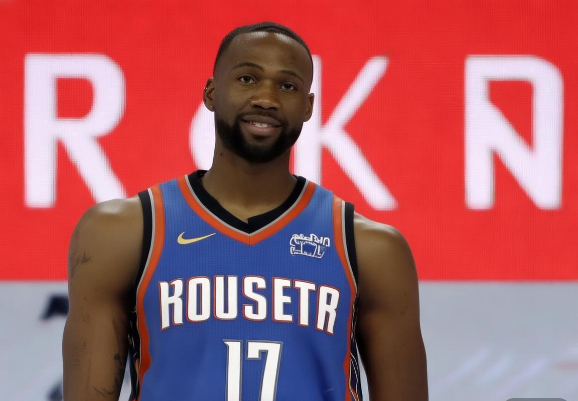 休斯顿火箭队精妙操作：送走小凯文·波特，囤积未来选秀权，围绕杰伦·格林与阿尔佩伦·申京扎实重建